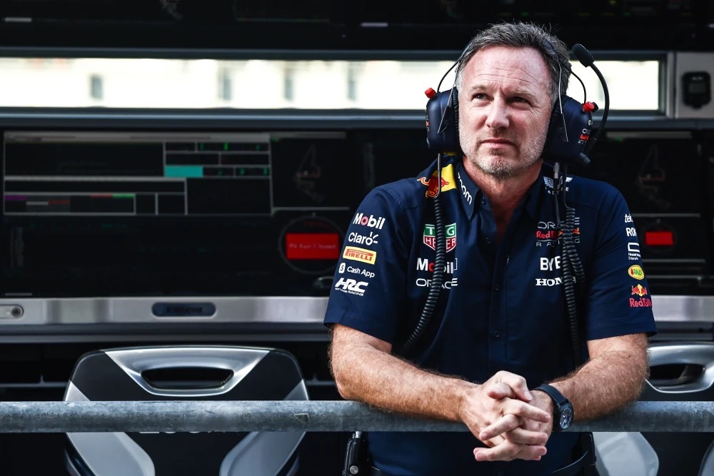 Christian Horner next to the Red Bull pit wall